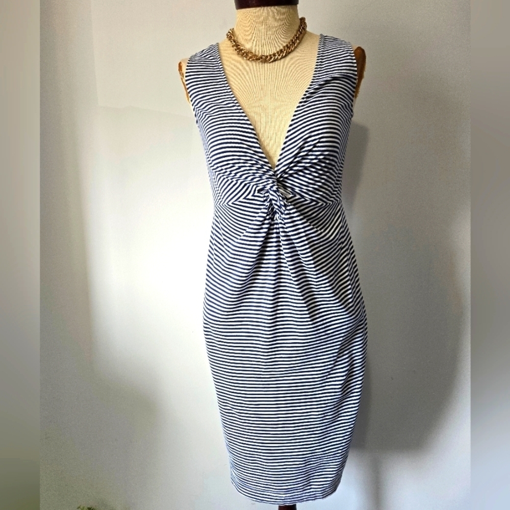 Love Moschino Navy and White Striped Lightweight Cotton VNeck Dress. Size 2